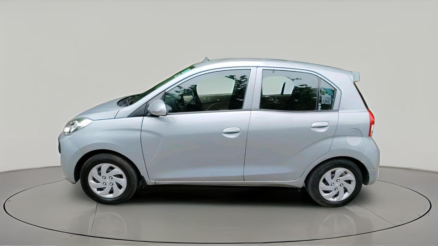 2019 Hyundai NEW SANTRO SPORTZ AMT, CNG, Automatic, 71,111 km, exterior