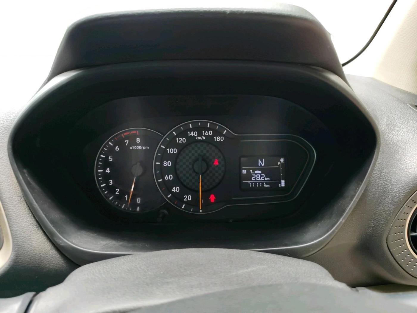 2019 Hyundai NEW SANTRO SPORTZ AMT, CNG, Automatic, 71,111 km, interior