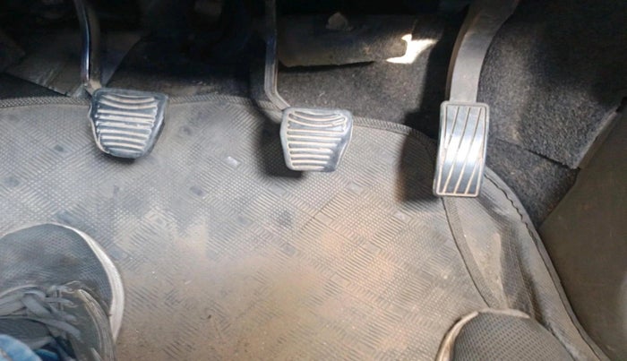 2016 Mahindra Kuv100 K6 PLUS D 6 STR, Diesel, Manual, 1,16,527 km, interior