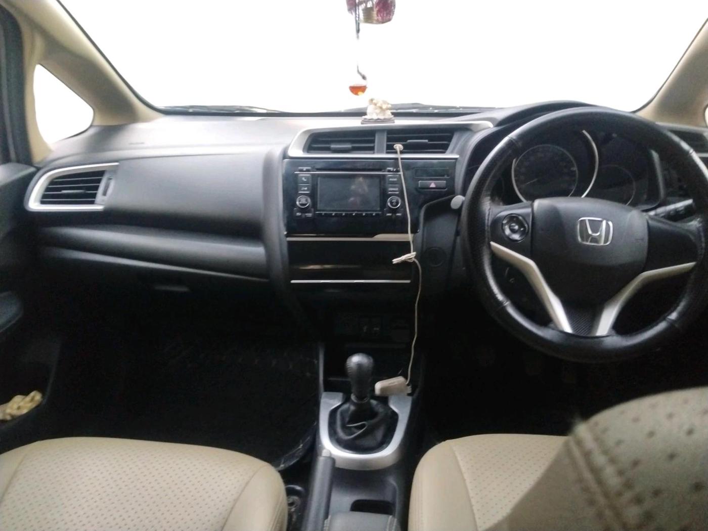 2018 Honda Jazz 1.2L I-VTEC V, Petrol, Manual, 30,090 km, interior