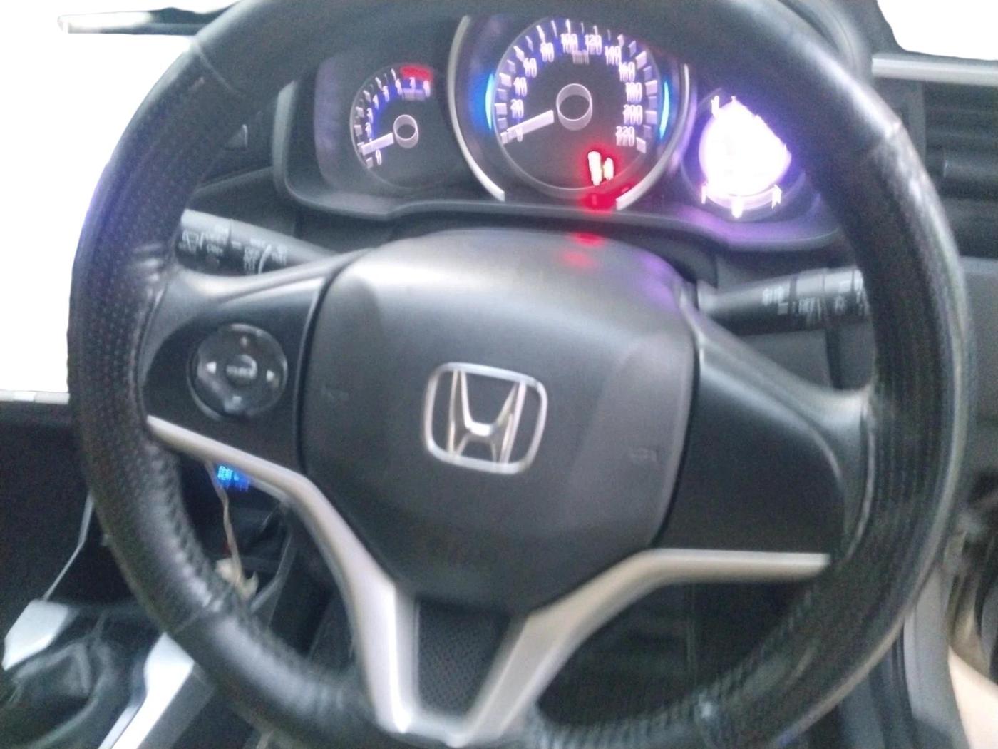 2018 Honda Jazz 1.2L I-VTEC V, Petrol, Manual, 30,090 km, interior