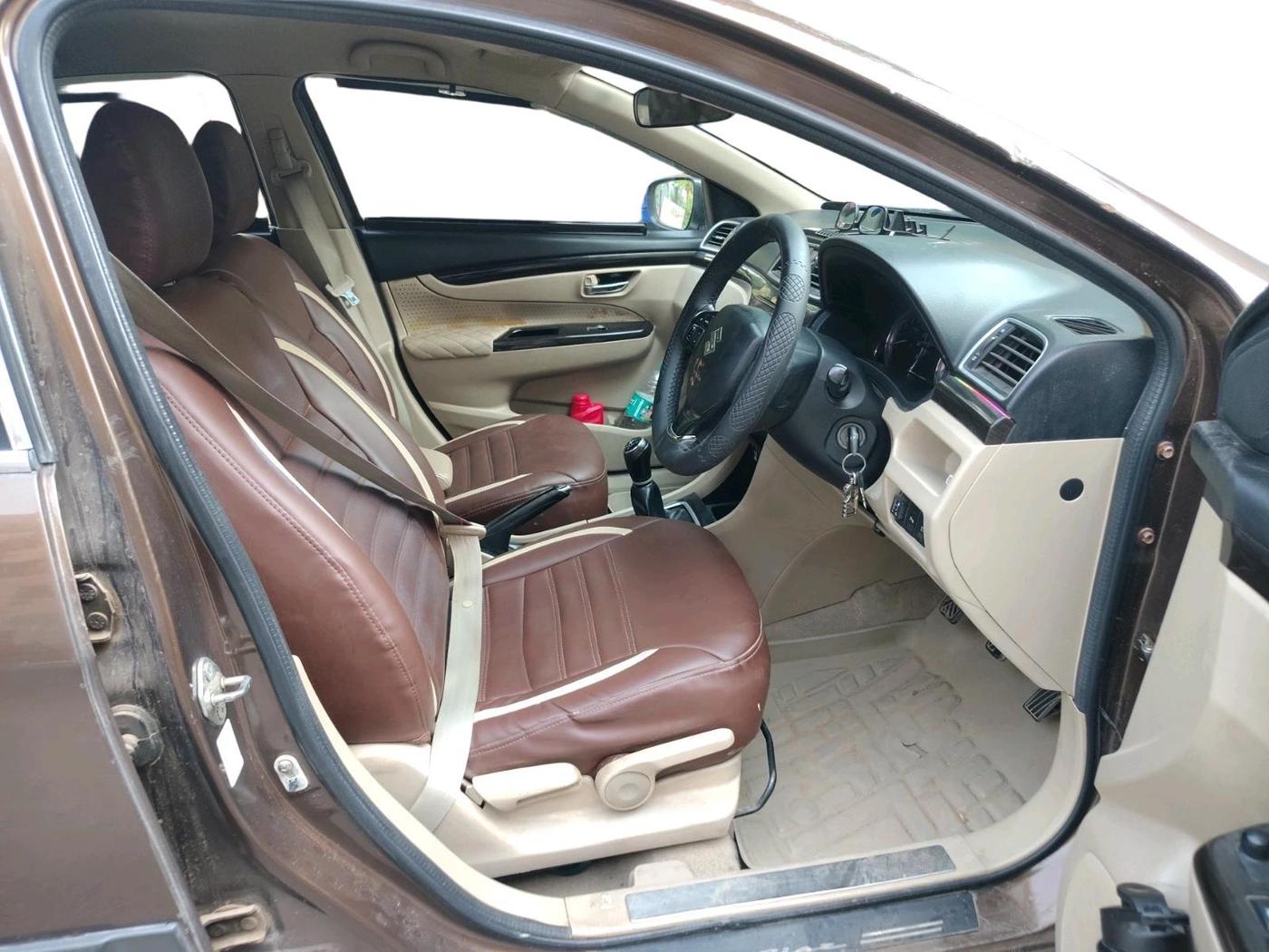 2015 Maruti Ciaz VXI+, CNG, Manual, 1,00,776 km, interior
