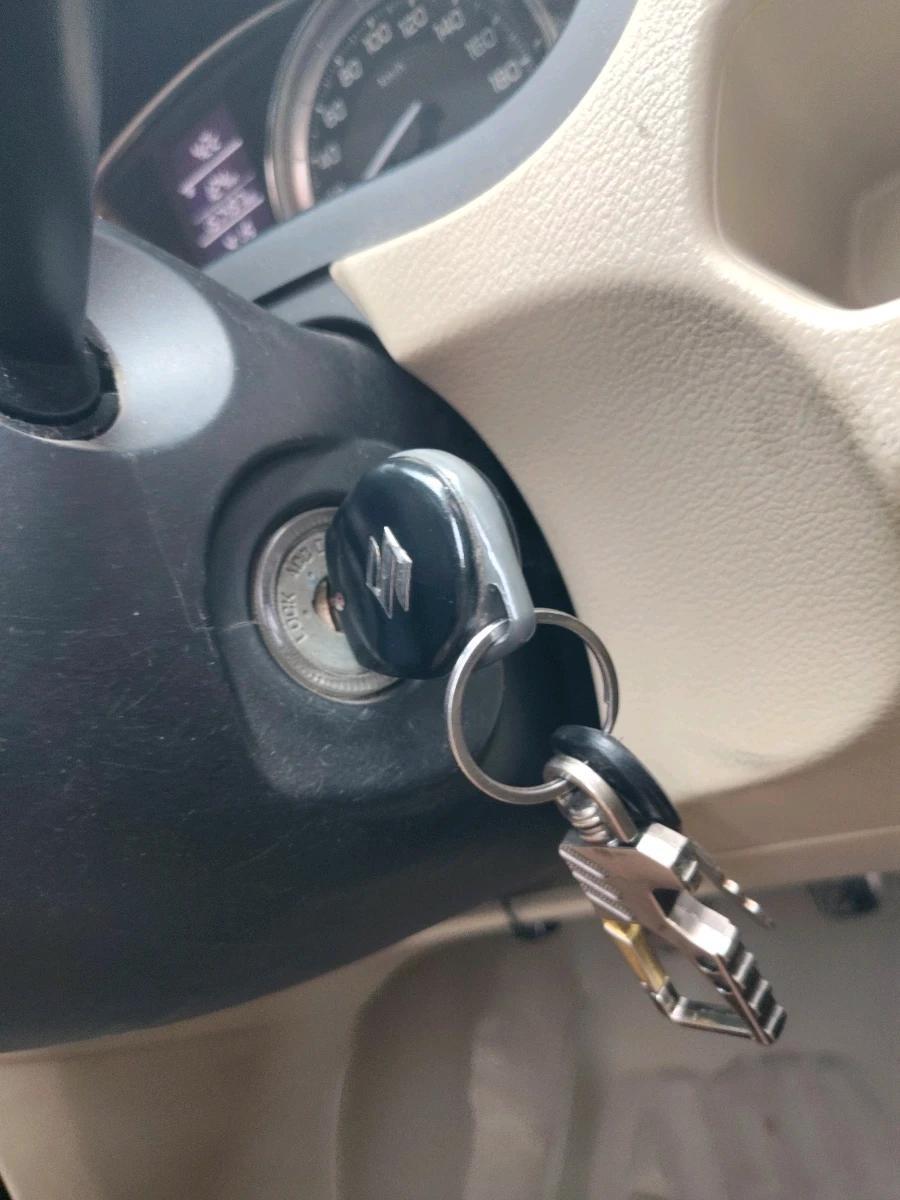 2015 Maruti Ciaz VXI+, CNG, Manual, 1,00,776 km, interior