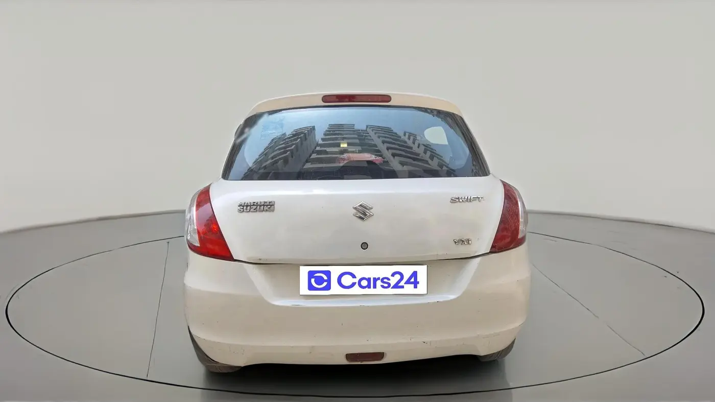 2014 Maruti Swift VXI, CNG, Manual, 1,08,202 km, exterior