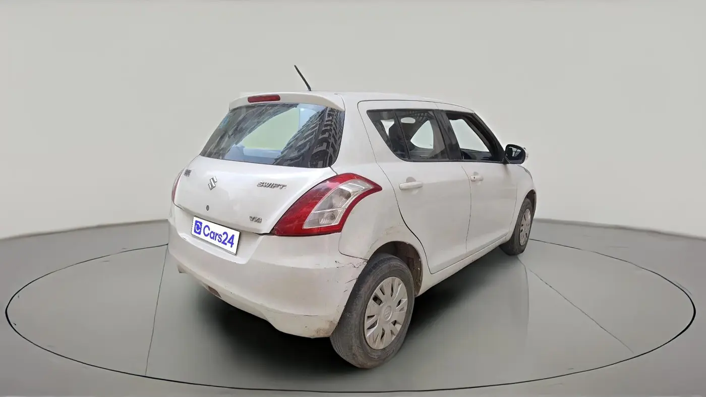 2014 Maruti Swift VXI, CNG, Manual, 1,08,202 km, exterior
