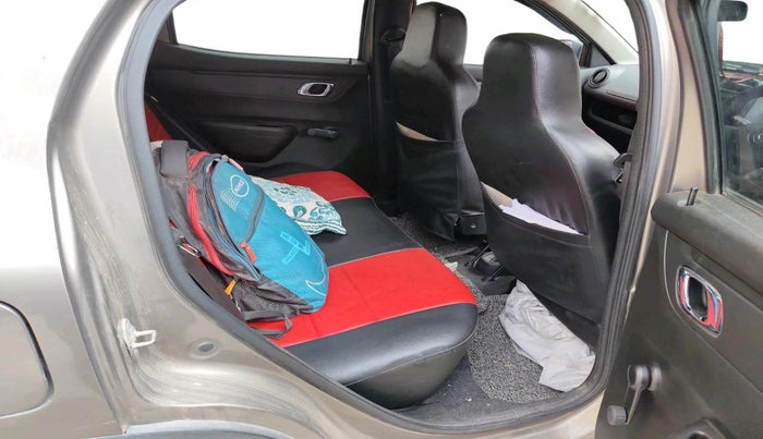 2019 Renault Kwid RXT 1.0 (O), Petrol, Manual, 50,047 km, interior