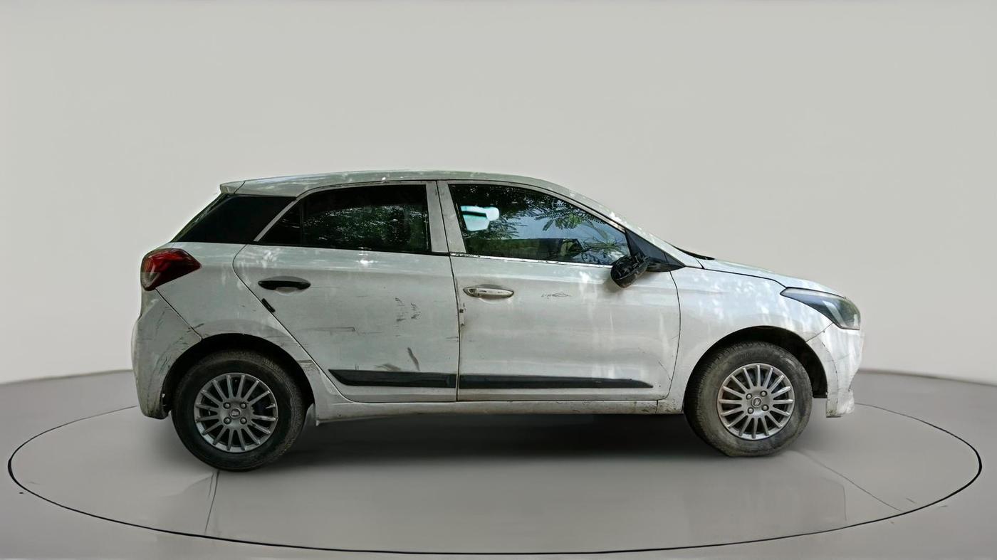 2015 Hyundai Elite i20 SPORTZ 1.2, CNG, Manual, 1,40,611 km, exterior
