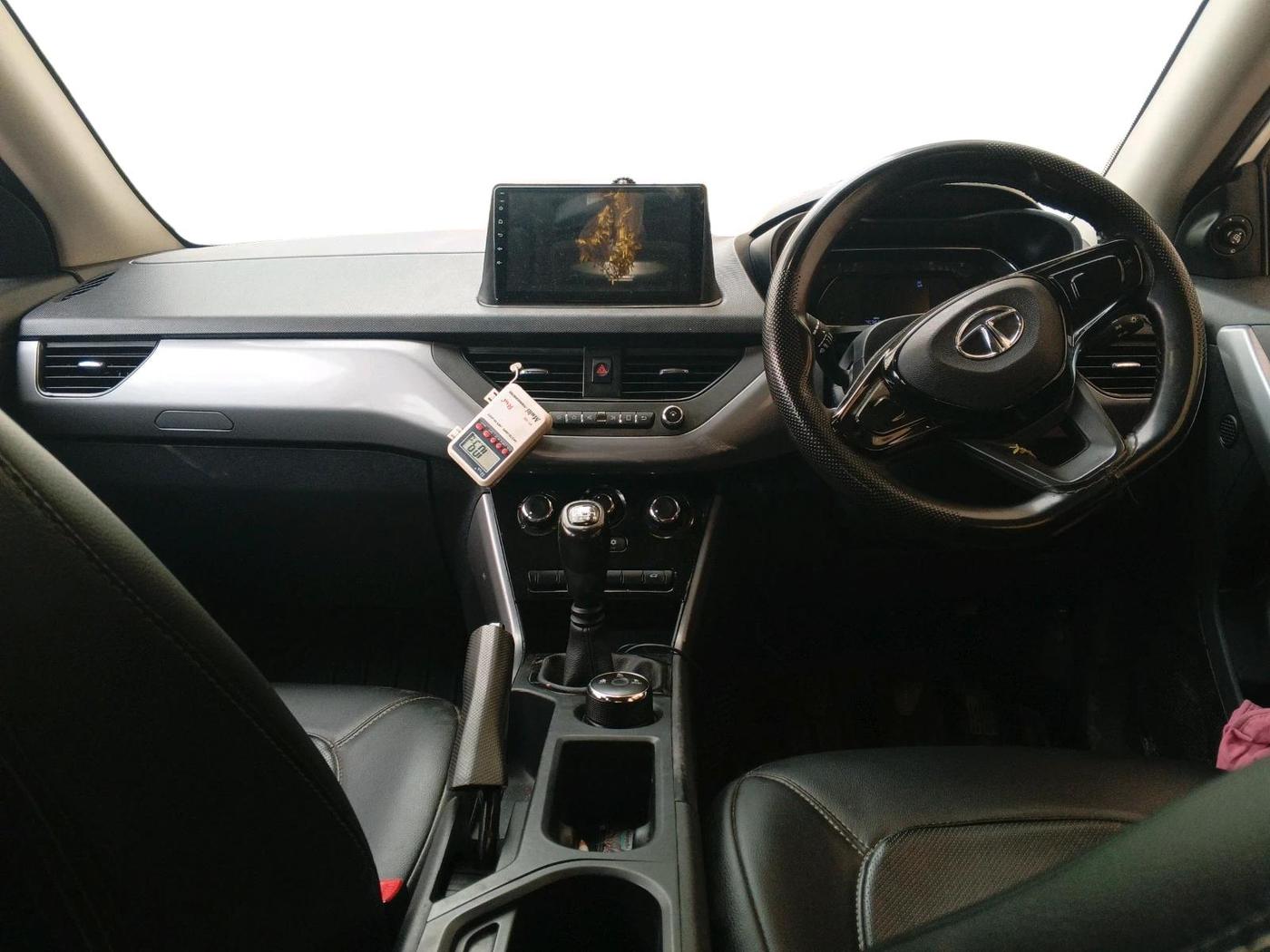 2022 Tata NEXON XM PETROL, Petrol, Manual, 75,369 km, interior