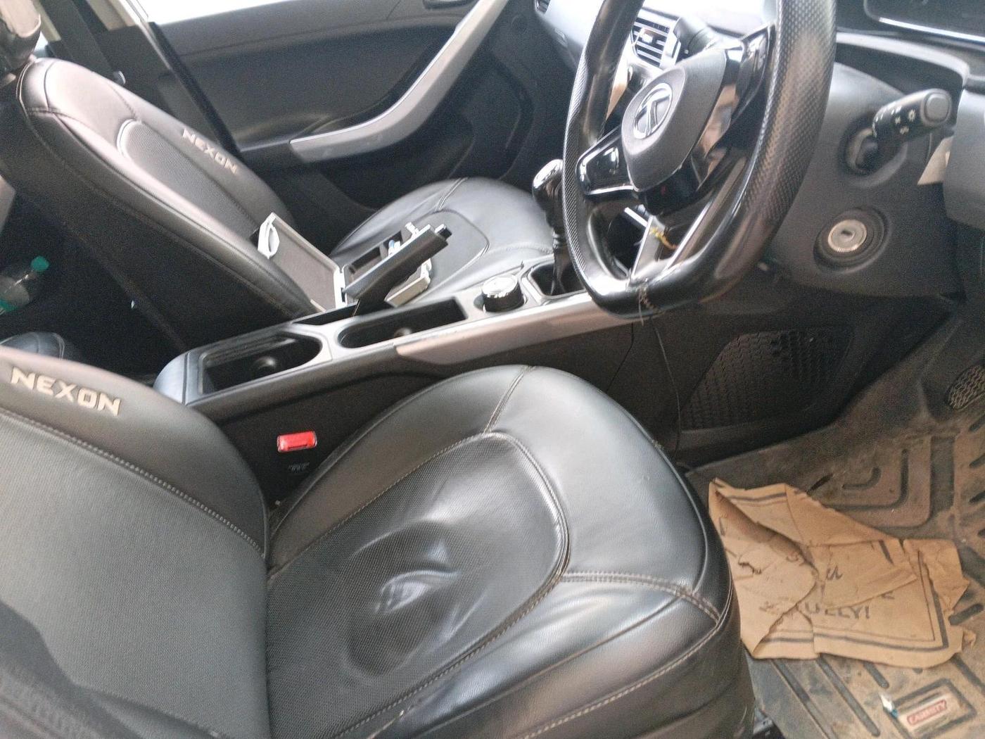 2022 Tata NEXON XM PETROL, Petrol, Manual, 75,369 km, interior