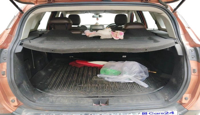 2019 Tata Harrier XZ 2.0L, Diesel, Manual, 1,62,531 km, exterior