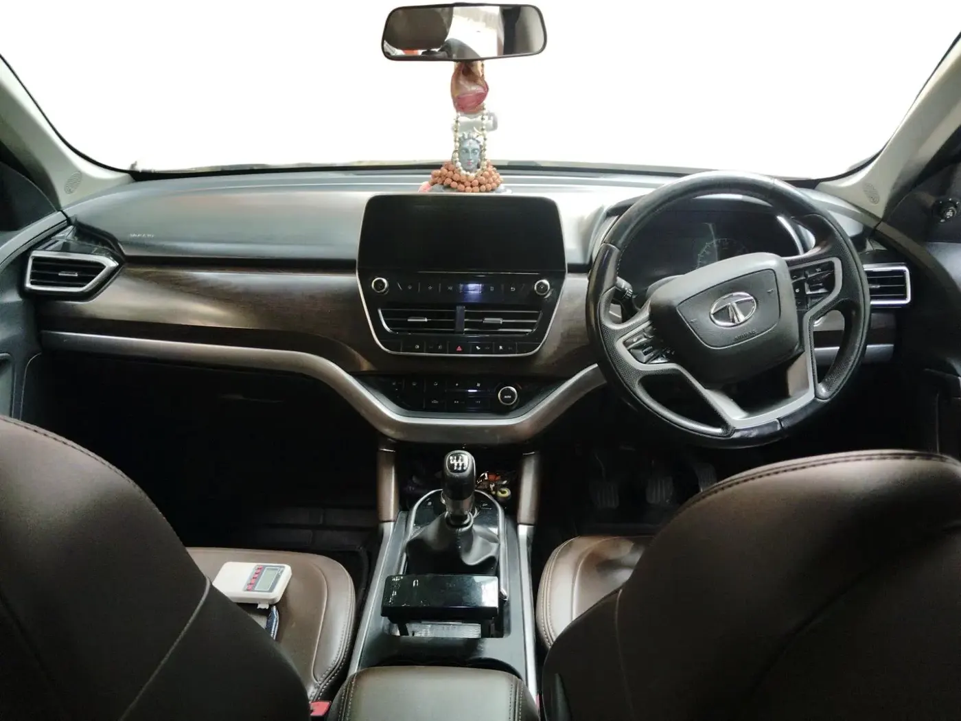 2019 Tata Harrier XZ 2.0L, Diesel, Manual, 1,62,531 km, interior