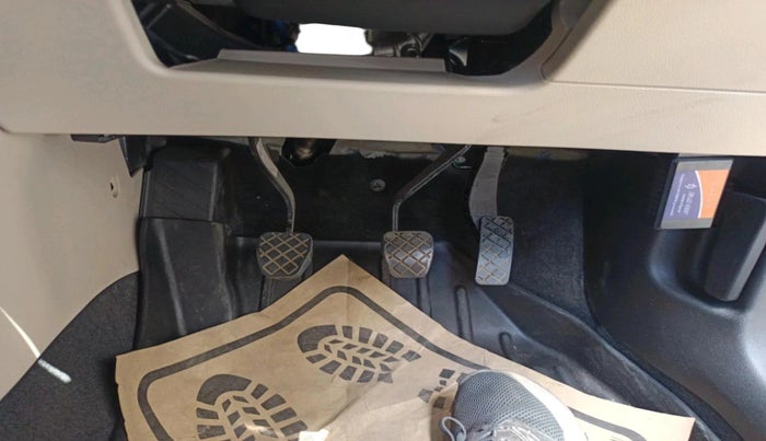 2022 Volkswagen VIRTUS HIGHLINE TSI 1.0 MT, Petrol, Manual, 12,413 km, interior