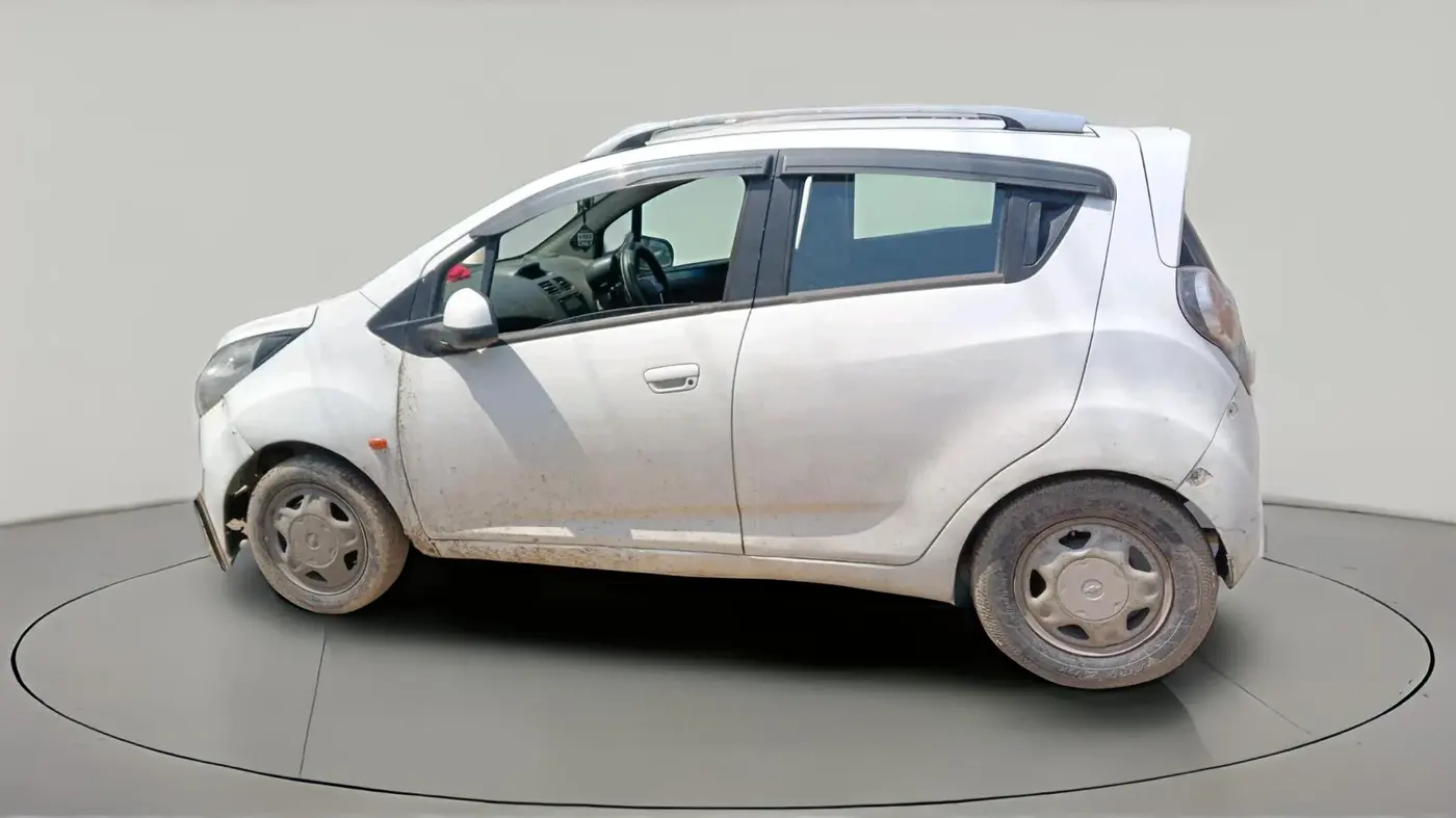 2012 Chevrolet Beat LT PETROL, CNG, Manual, 1,09,691 km, exterior