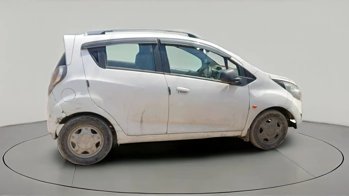 2012 Chevrolet Beat LT PETROL, CNG, Manual, 1,09,691 km, exterior