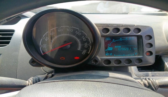 2012 Chevrolet Beat LT PETROL, CNG, Manual, 1,09,691 km, interior