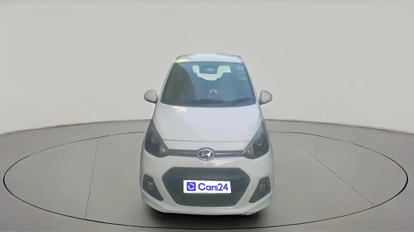 2013 Hyundai Grand i10 MAGNA 1.2 KAPPA VTVT, Petrol, Manual, 1,02,957 km, exterior