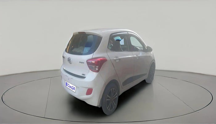 2013 Hyundai Grand i10 MAGNA 1.2 KAPPA VTVT, Petrol, Manual, 1,02,957 km, exterior