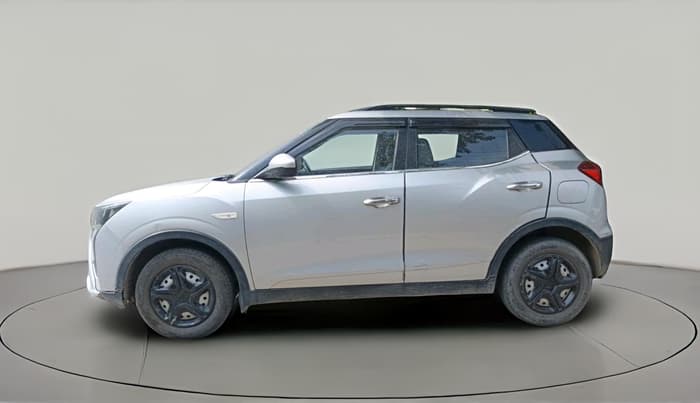 2023 Mahindra XUV300 W4 1.5 DIESEL, Diesel, Manual, 76,297 km, exterior