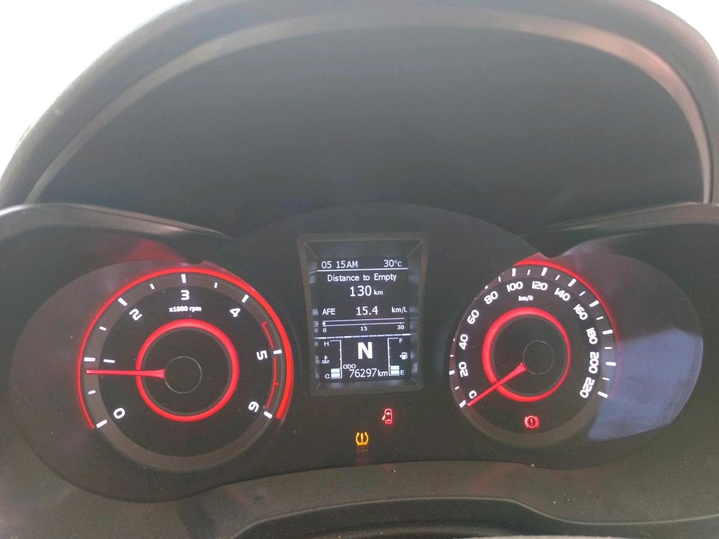 2023 Mahindra XUV300 W4 1.5 DIESEL, Diesel, Manual, 76,297 km, interior