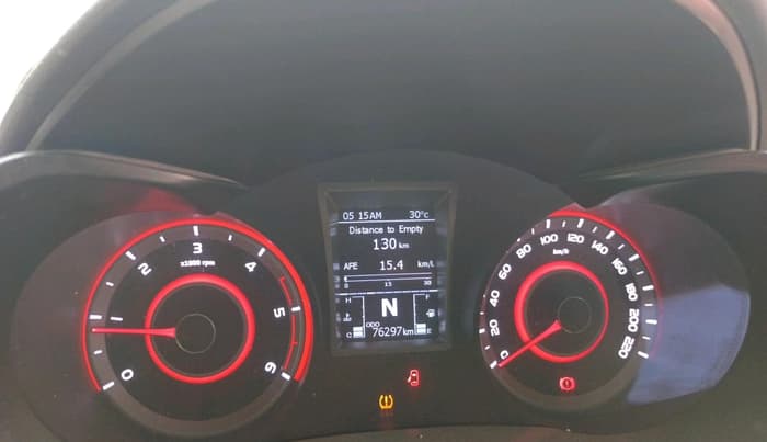 2023 Mahindra XUV300 W4 1.5 DIESEL, Diesel, Manual, 76,297 km, interior