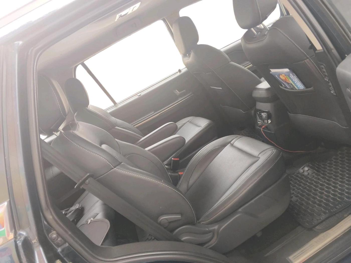 2017 Tata Hexa XTA 4X2 6 STR, Diesel, Automatic, 84,020 km, interior
