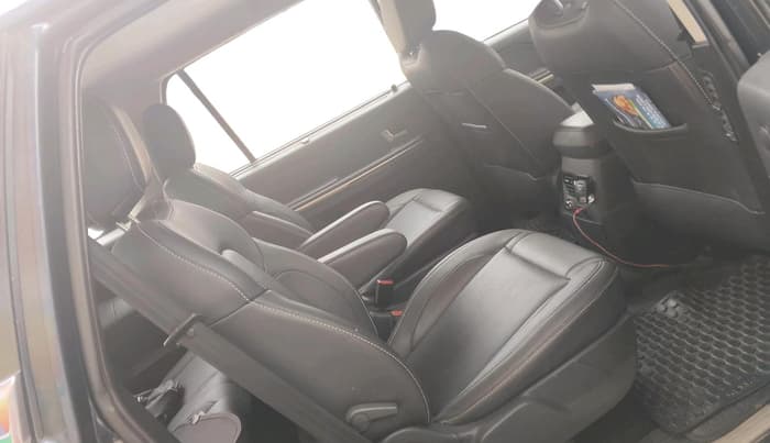 2017 Tata Hexa XTA 4X2 6 STR, Diesel, Automatic, 84,020 km, interior