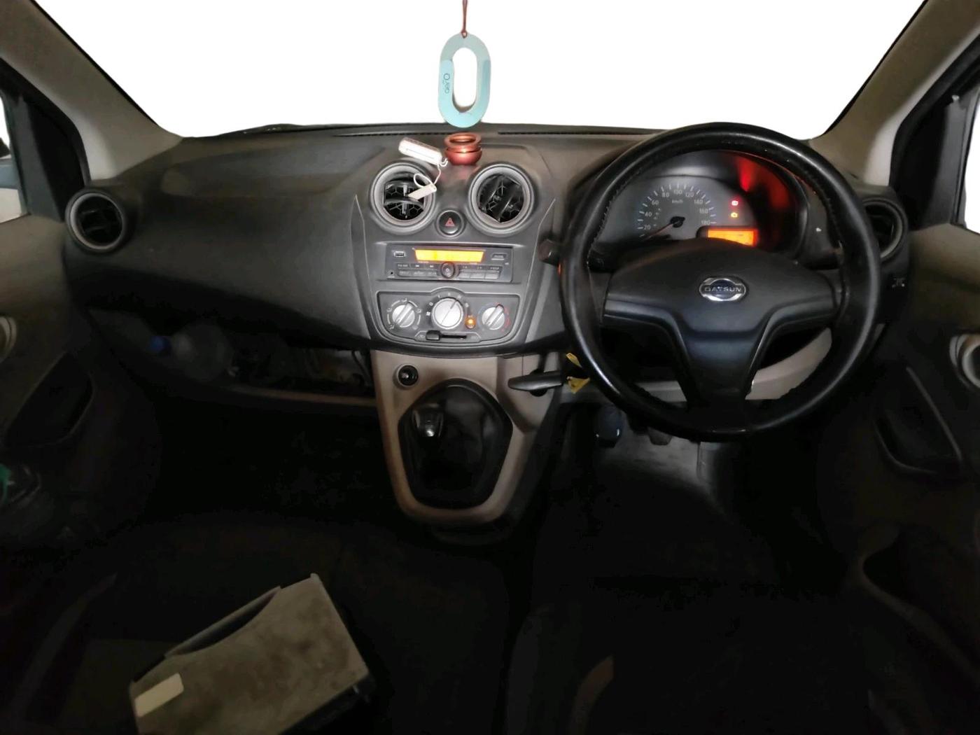 2018 Datsun Go T, CNG, Manual, 64,119 km, interior