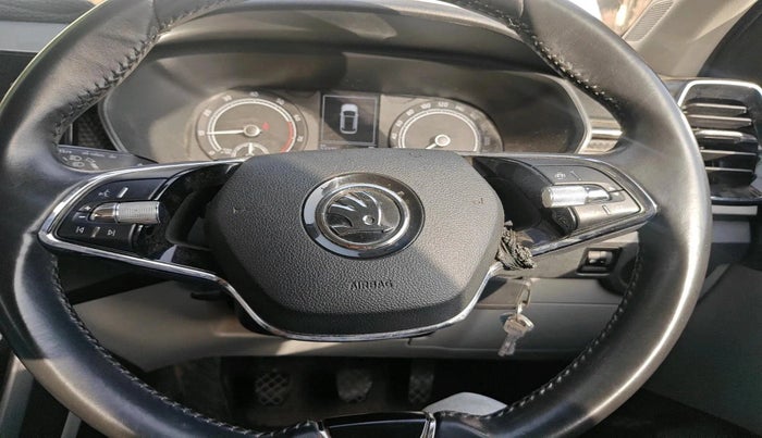 2022 Skoda KUSHAQ AMBITION 1.0L TSI MT, Petrol, Manual, 51,338 km, interior