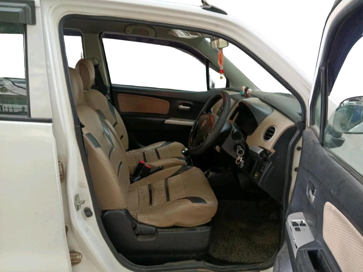 2018 Maruti Wagon R 1.0 LXI CNG, CNG, Manual, 1,40,870 km, interior