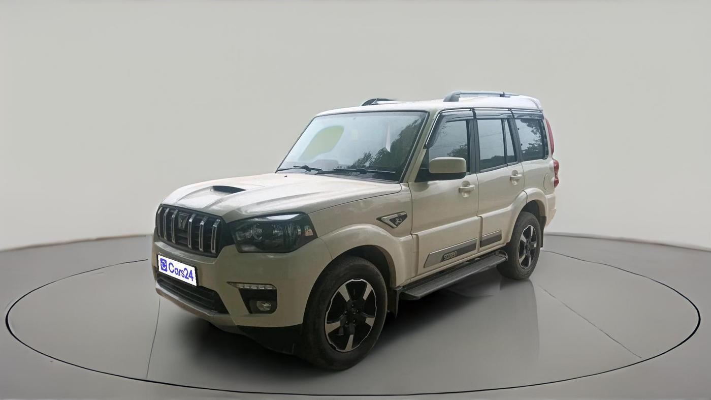 2024 Mahindra SCORPIO CLASSIC S 7STR, Diesel, Manual, 40,804 km, exterior