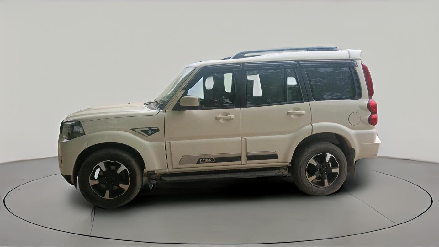 2024 Mahindra SCORPIO CLASSIC S 7STR, Diesel, Manual, 40,804 km, exterior
