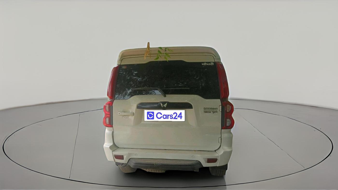 2024 Mahindra SCORPIO CLASSIC S 7STR, Diesel, Manual, 40,804 km, exterior