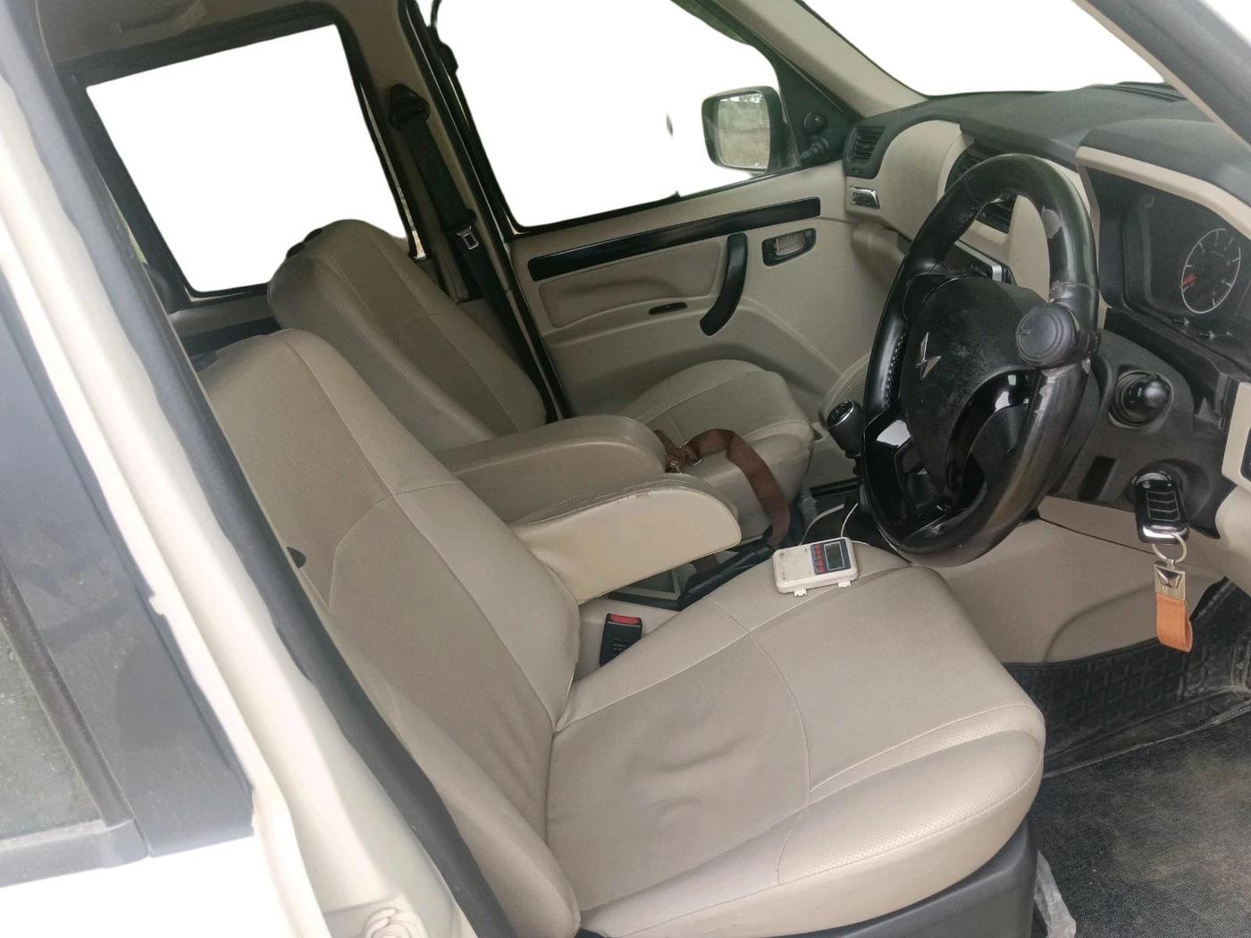 2024 Mahindra SCORPIO CLASSIC S 7STR, Diesel, Manual, 40,804 km, interior