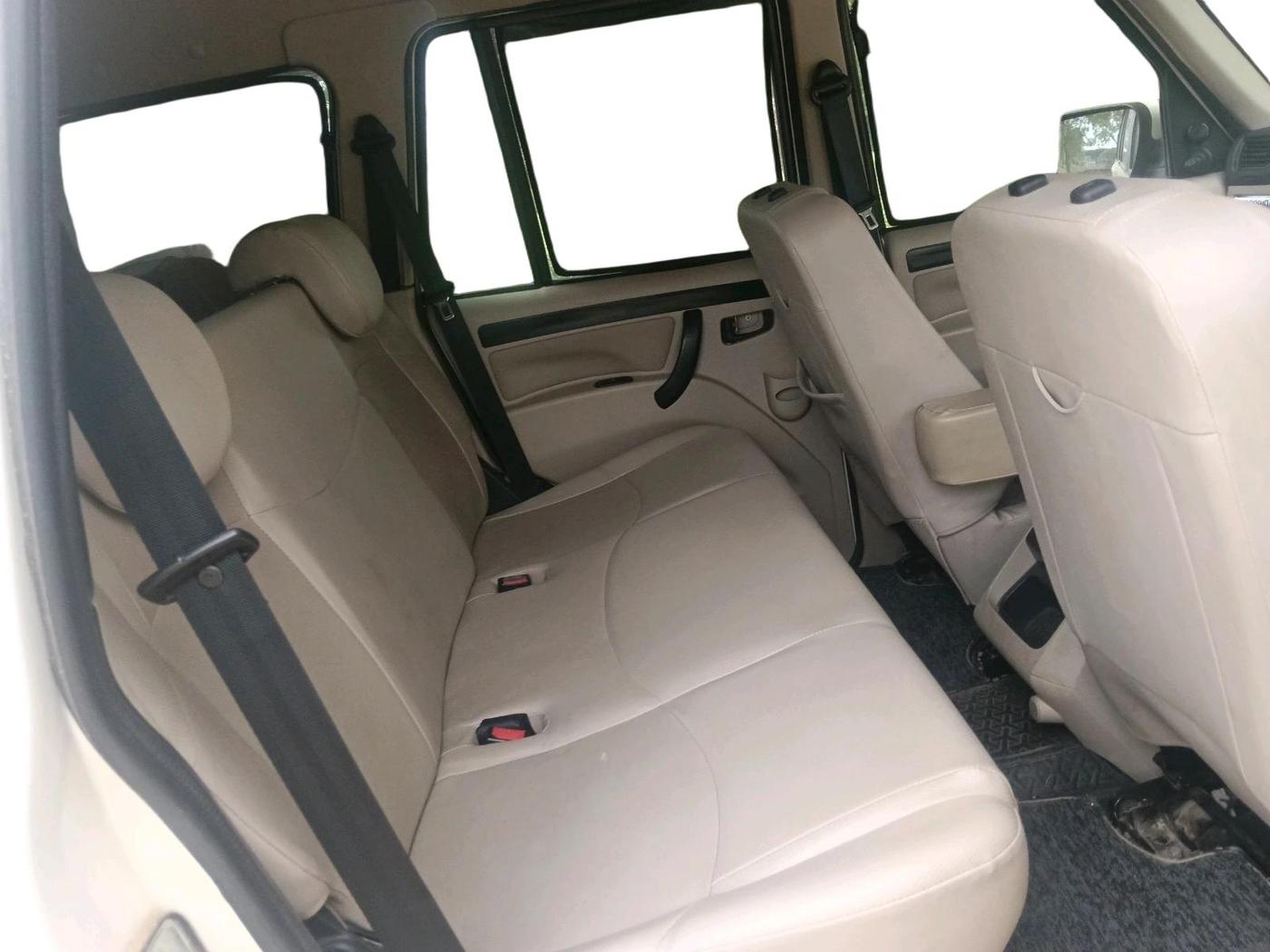 2024 Mahindra SCORPIO CLASSIC S 7STR, Diesel, Manual, 40,804 km, interior