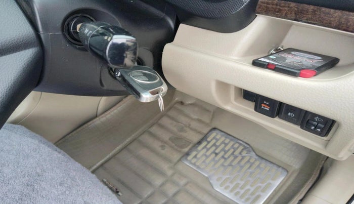 2015 Maruti Swift Dzire VXI, CNG, Manual, 1,17,234 km, interior