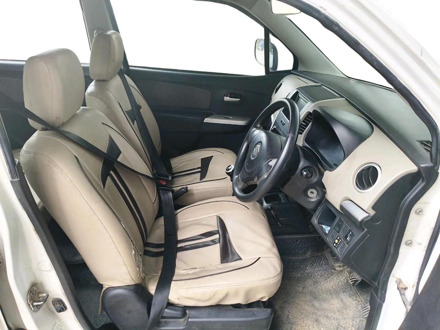 2016 Maruti Wagon R 1.0 LXI CNG, CNG, Manual, 1,38,612 km, interior