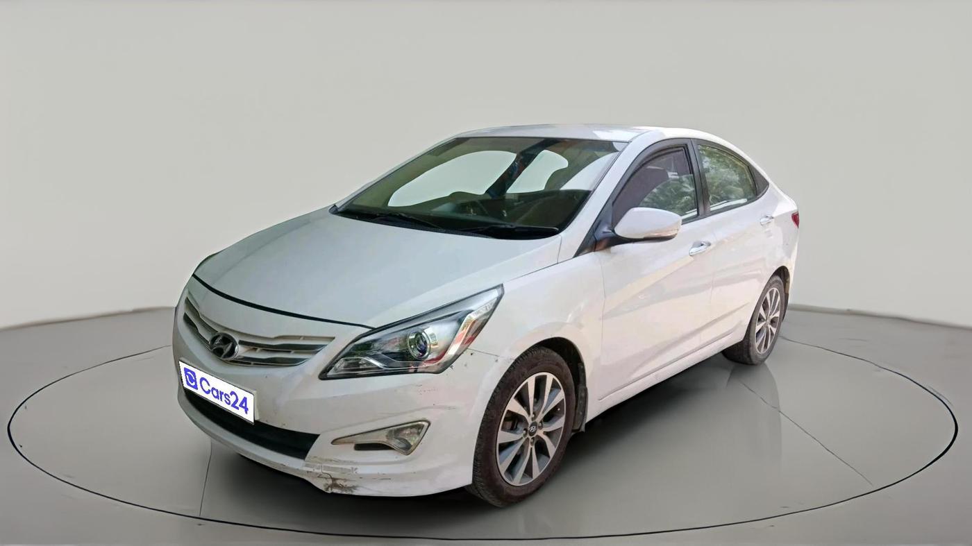 2015 Hyundai Verna FLUIDIC 4S 1.6 VTVT S(O), Petrol, Manual, 94,262 km, exterior