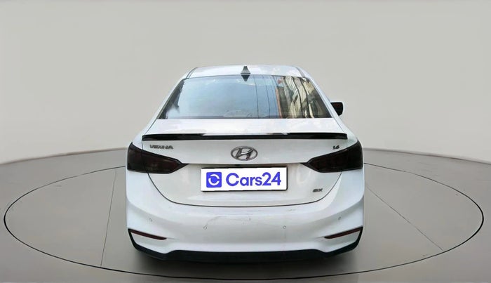 2018 Hyundai Verna 1.6 VTVT SX O, Petrol, Manual, 62,474 km, exterior