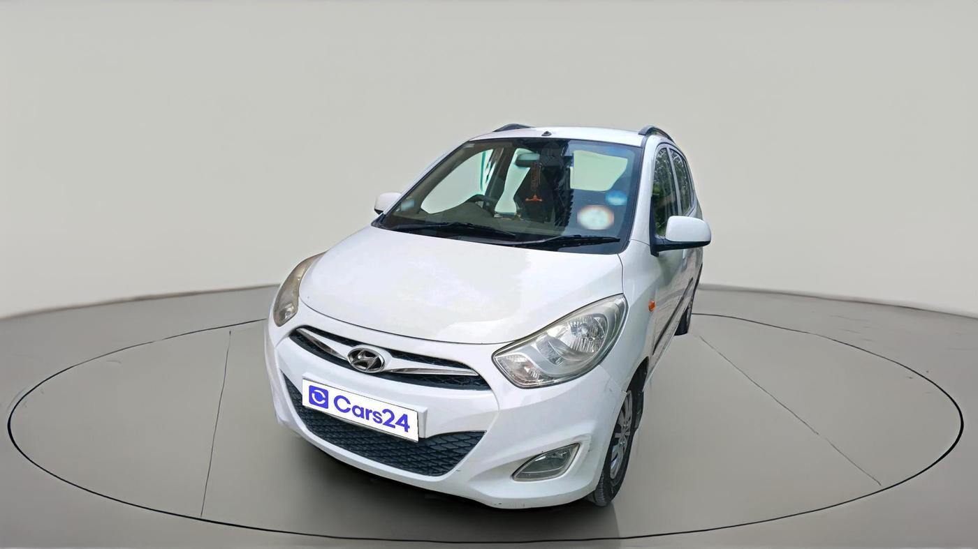 2015 Hyundai i10 SPORTZ 1.1, CNG, Manual, 1,05,168 km, exterior