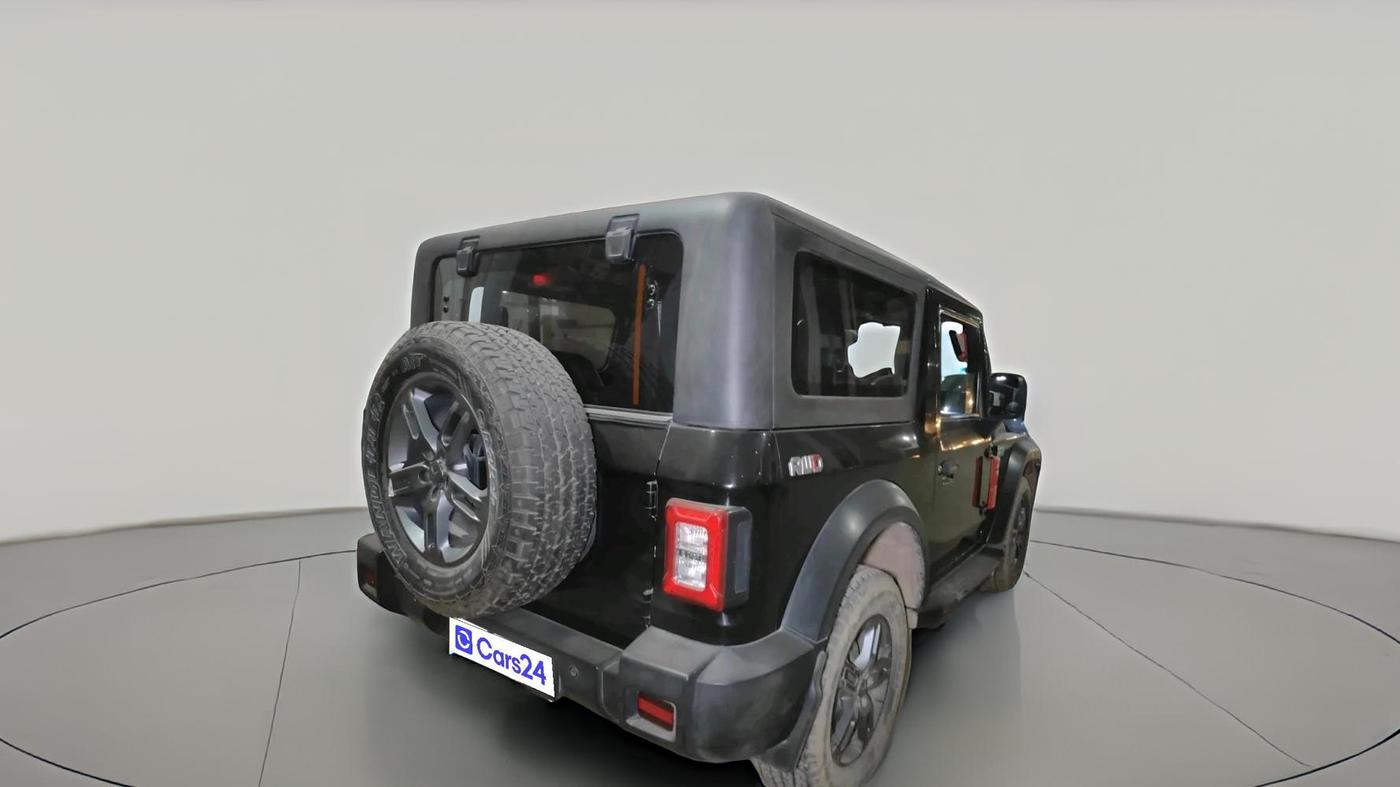 2024 Mahindra Thar LX P 2WD AT HT, Petrol, Automatic, 27,036 km, exterior