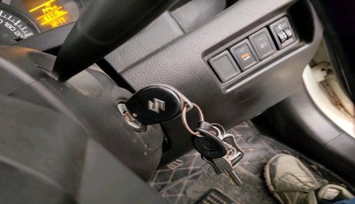 2017 Maruti Swift LXI (O), Petrol, Manual, 83,719 km, interior