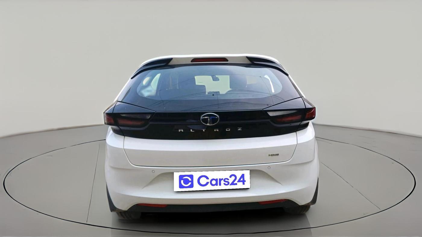 2024 Tata ALTROZ XM PLUS CNG, CNG, Manual, 29,279 km, exterior