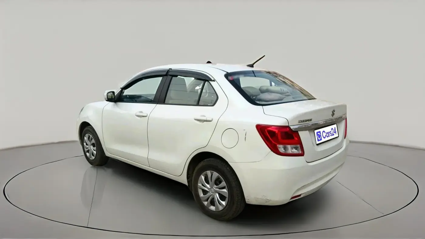 2022 Maruti Dzire VXI, CNG, Manual, 24,990 km, exterior