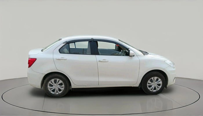 2022 Maruti Dzire VXI, CNG, Manual, 24,990 km, exterior