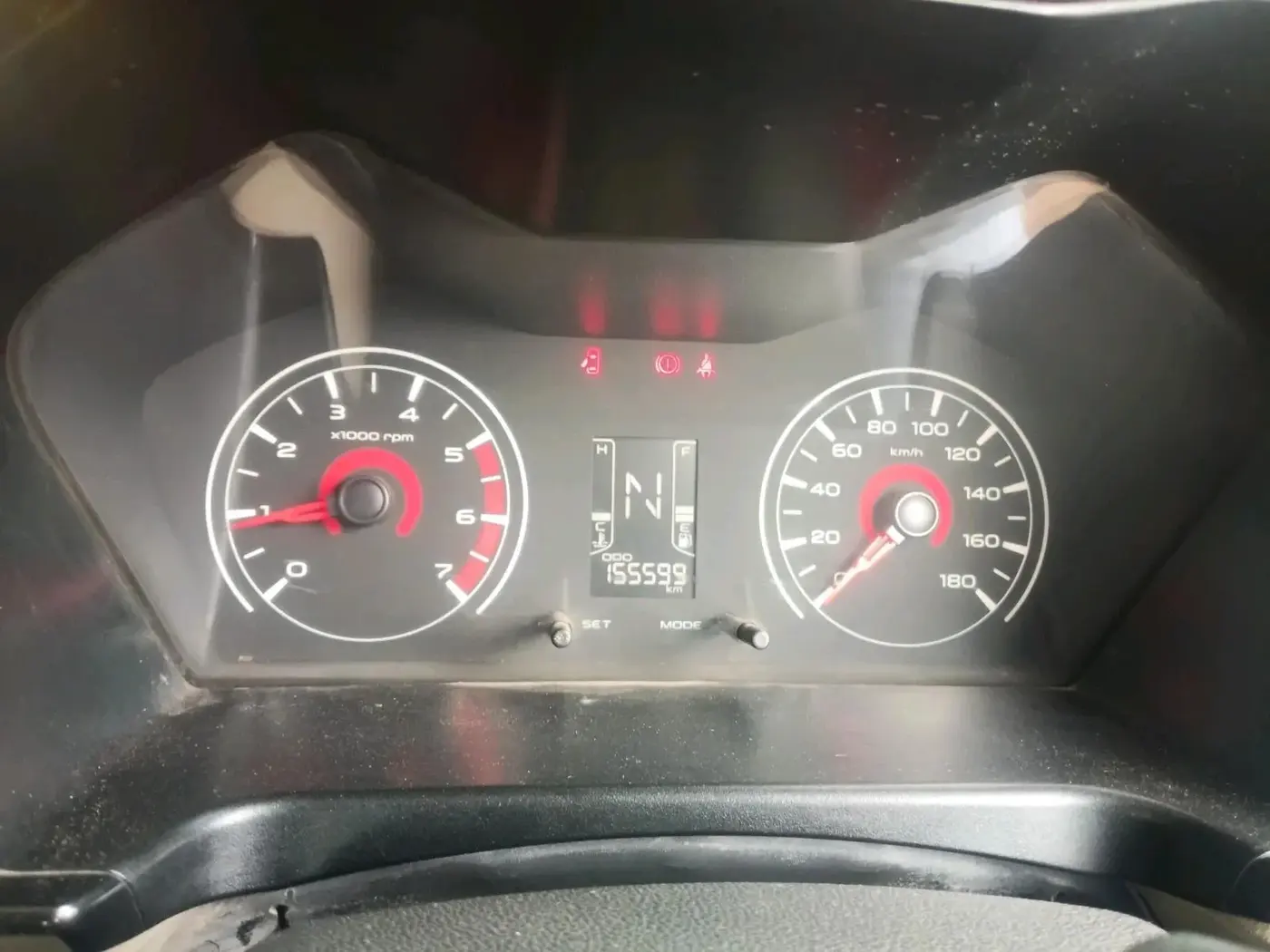 2017 Mahindra Kuv100 K4 6 STR, Petrol, Manual, 1,55,599 km, interior