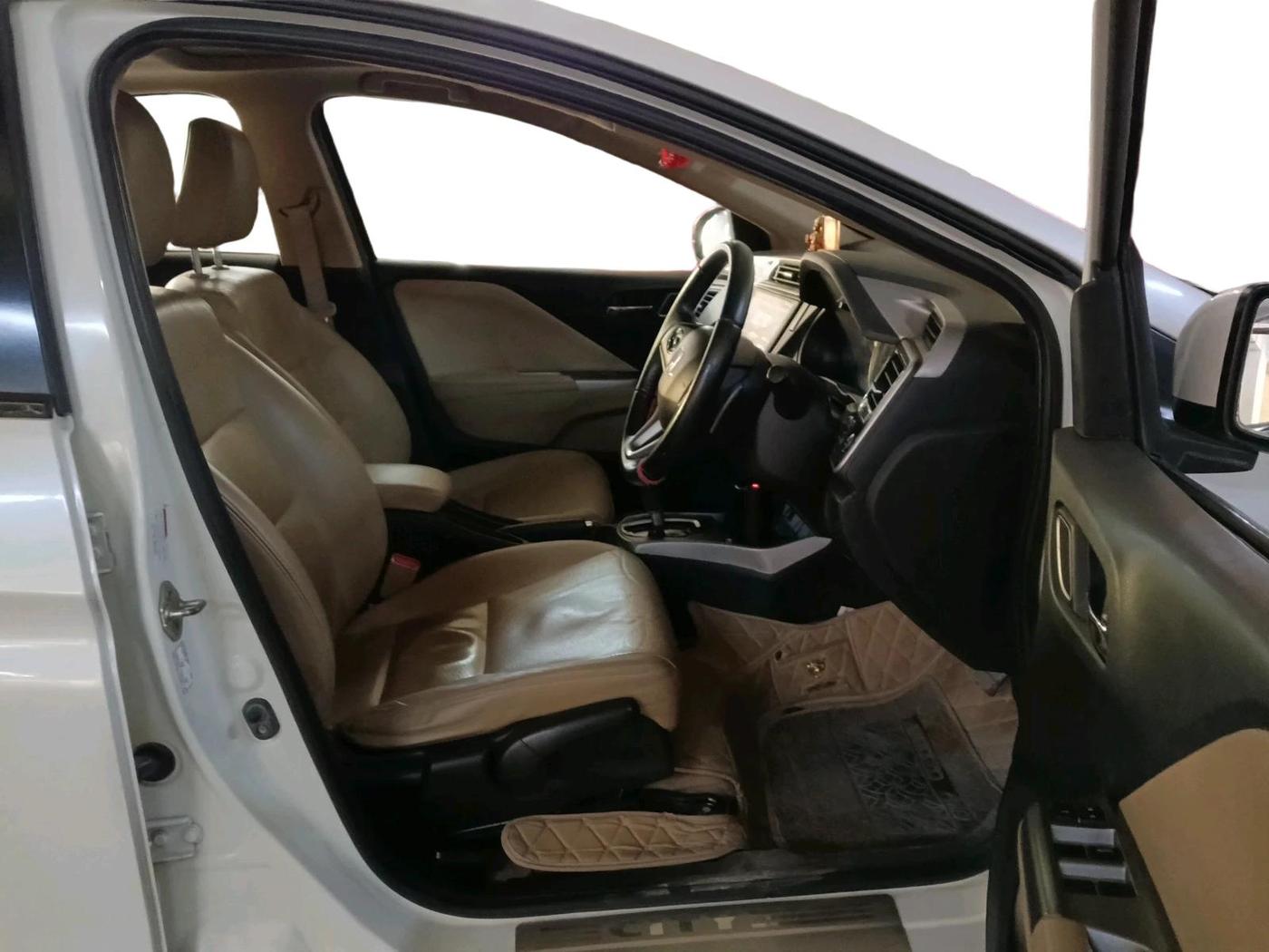2017 Honda City 1.5L I-VTEC ZX CVT, Petrol, Automatic, 61,824 km, interior