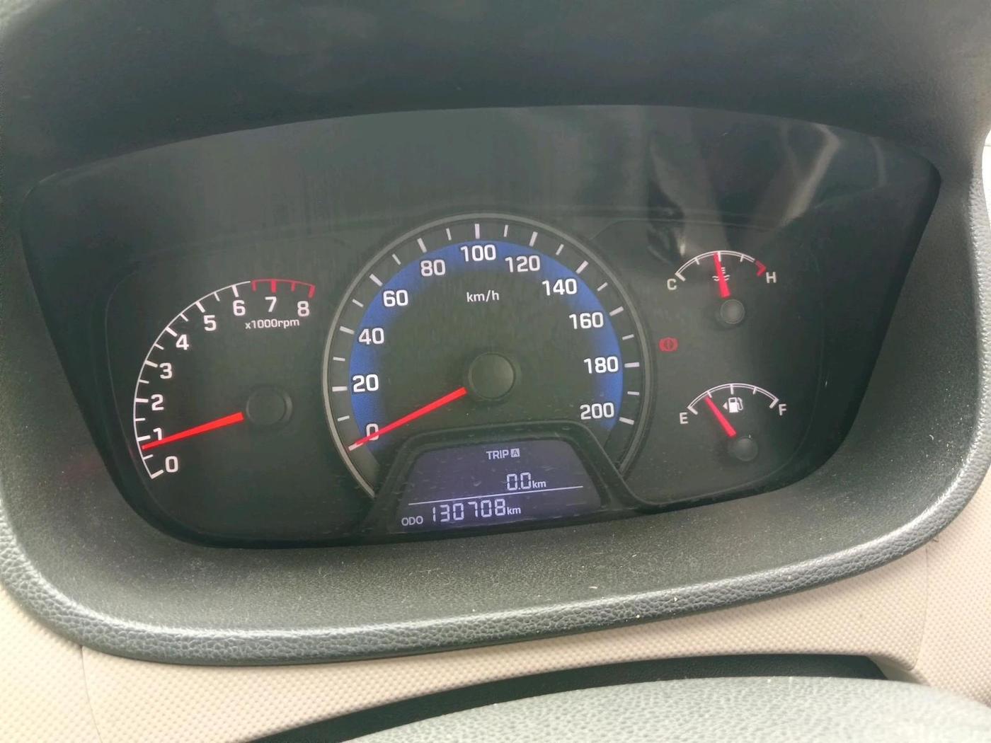2014 Hyundai Xcent S 1.2, CNG, Manual, 1,30,708 km, interior