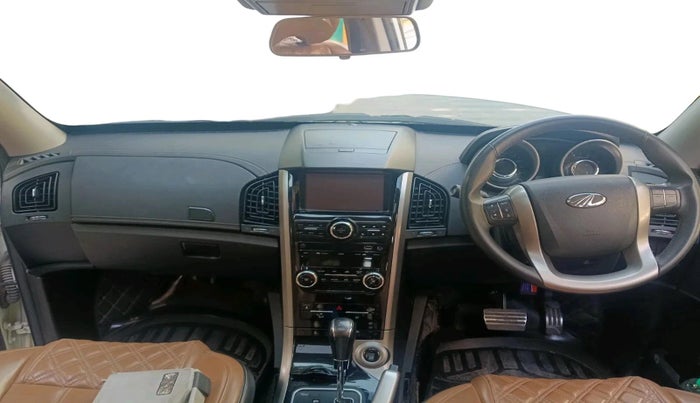 2019 Mahindra XUV500 W11 AT, Diesel, Automatic, 62,350 km, interior