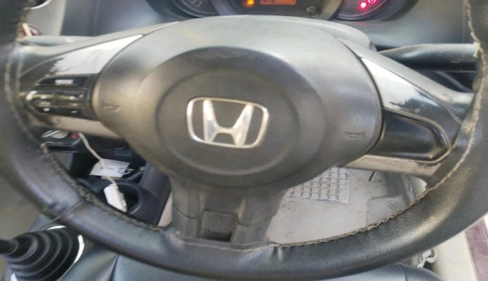 2015 Honda Amaze 1.2L I-VTEC S, CNG, Manual, 1,50,486 km, interior