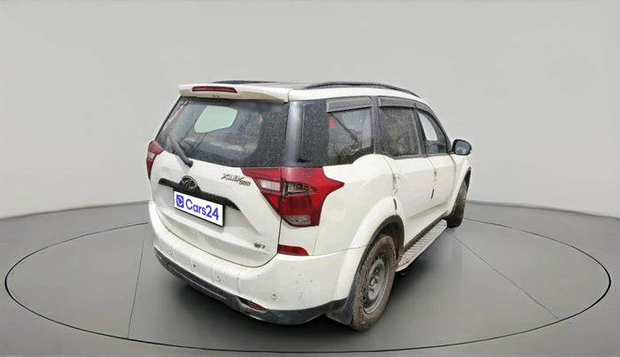 2019 Mahindra XUV500 W7, Diesel, Manual, 99,302 km, exterior